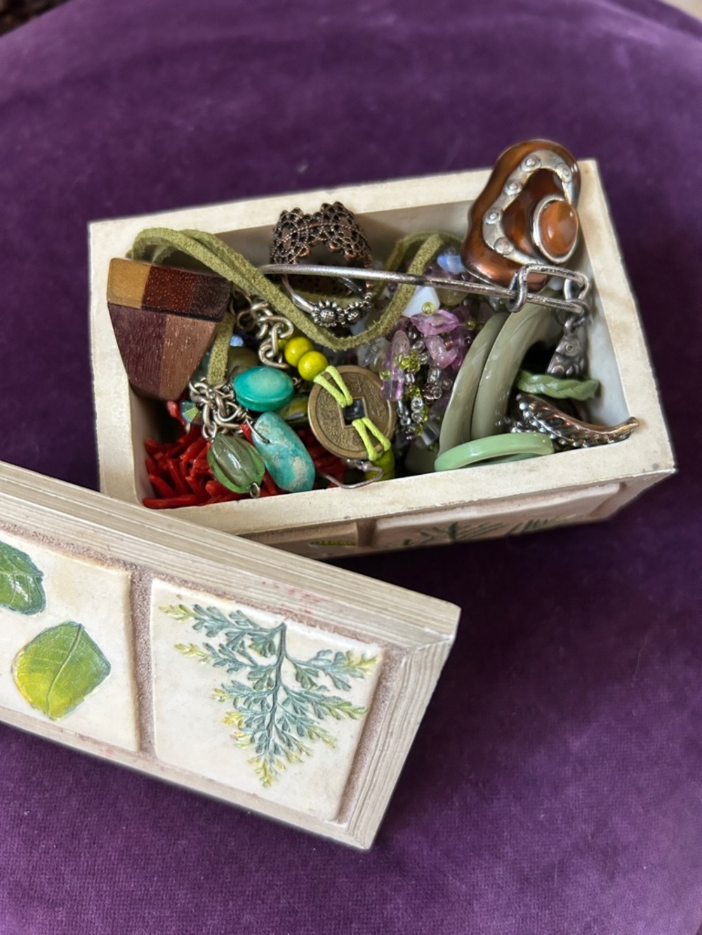 Mystery nature core jewelry in a cute box